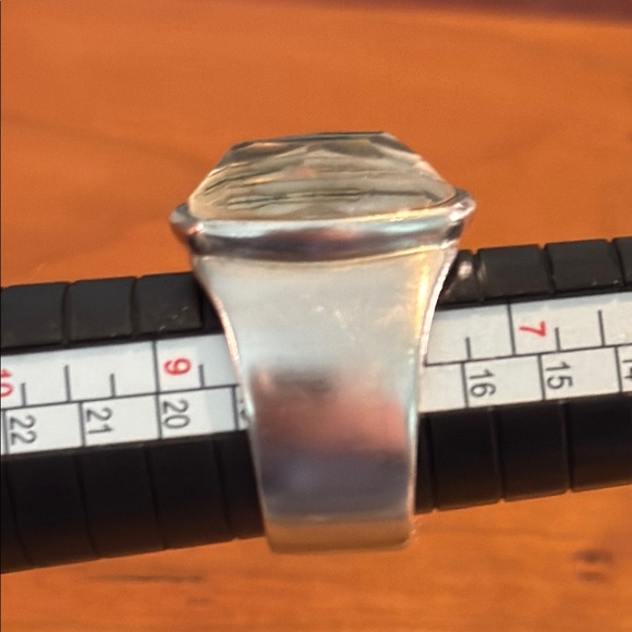 Kendra Scott Silver Leah Mood Ring Size 8 - Picture 6 of 7